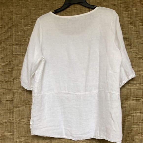 Lingo L’Arno white line embroidered top - Picture 6 of 6